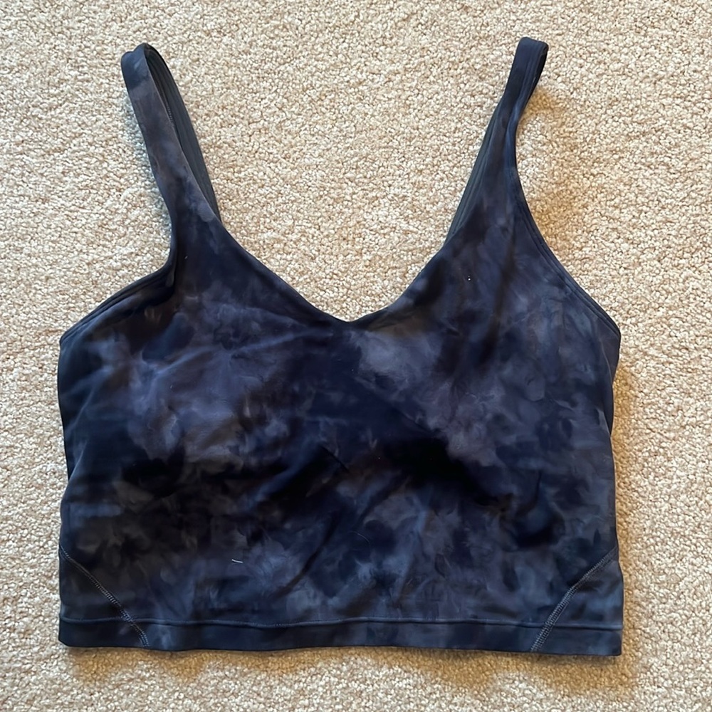 Lulu lemon top